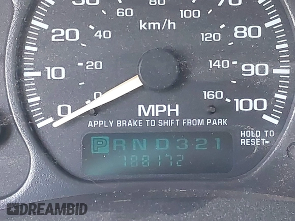 2001 Chevrolet Tahoe LT with VIN 1GNEK13T81R202598, listed as a IAAI auction lot 42007381 with 188,172 mi miles. Bid and sale history available at carsss.com. Image 15.