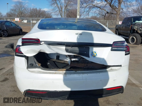 2022 Tesla Model S with VIN 5YJSA1E51NF491493, listed as a IAAI auction lot 41570494 with Not Provided miles and . Bid and sale history available at DreamBid. Image 16.