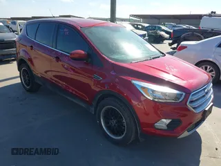 2019 Ford Escape SE with VIN 1FMCU0GD9KUA71117, listed as a IAAI auction lot 40503541 with 107,241 mi miles and . Bid and sale history available at carsss.com. Image 1.