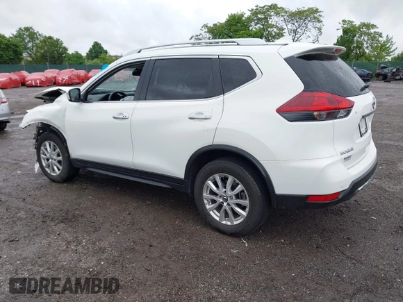 2020 Nissan Rogue S z VIN JN8AT2MVXLW112758, wystawiony jako IAAI lot #42244944 z przebiegiem 31 984 mil mil oraz . Historia ofert i sprzedaży dostępna na DreamBid. Obrazek 3.