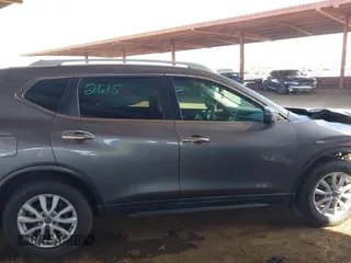 2019 Nissan Rogue SL with VIN 5N1AT2MT2KC809606, listed as a IAAI auction lot 41969756 with 97,549 mi miles and . Bid and sale history available at DreamBid. Image 13.