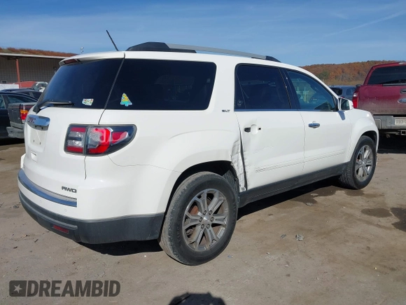 2015 GMC Acadia SLT with VIN 1GKKVRKD5FJ109639, listed as a IAAI auction lot 40734850 with 213,685 mi miles. Bid and sale history available at carsss.com. Image 4.