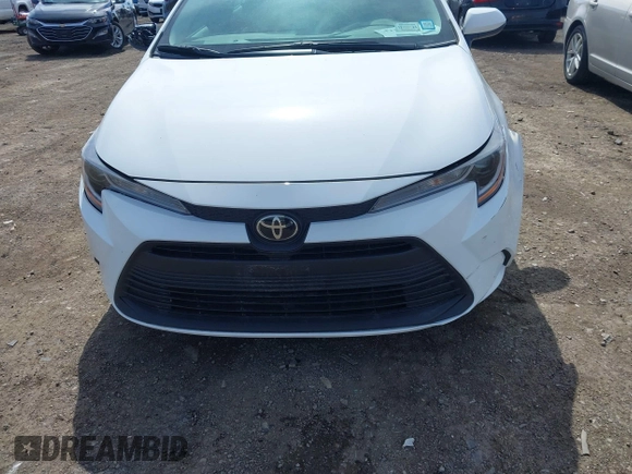 2024 Toyota Corolla LE with VIN 5YFB4MDE8RP117452, listed as a IAAI auction lot 41899377 with 38,940 mi miles and . Bid and sale history available at carsss.com. Image 12.