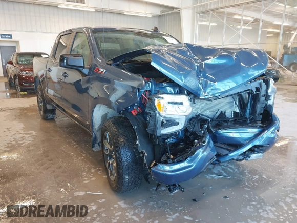2024 Chevrolet Silverado 1500 RST with VIN 1GCUDEED8RZ213673, listed as a IAAI auction lot 41368235 with 8,675 mi miles. Bid and sale history available at carsss.com. Image 18.