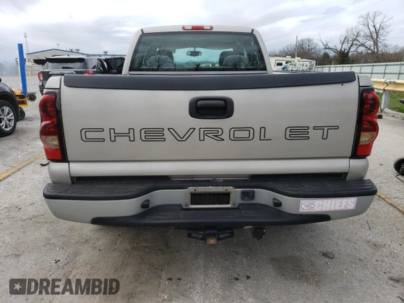 2006 Chevrolet Silverado 1500 Work Truck with VIN 1GCEC19X16Z242674, listed as a Copart auction lot 50414035 with 307,275 mi miles and Salvage Title. Bid and sale history available at carsss.com. Image 6.