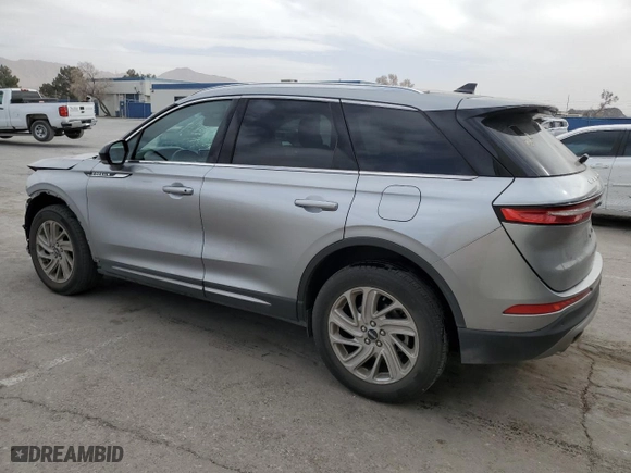 2022 Lincoln Corsair Standard with VIN 5LMCJ1C90NUL12810, listed as a Copart auction lot 45414145 with 52,809 mi miles and Salvage Title. Bid and sale history available at carsss.com. Image 2.