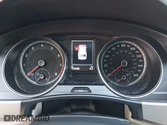 2018 Volkswagen Atlas SE z VIN 1V2LR2CA0JC520538, wystawiony jako IAAI lot #42862283 z przebiegiem 119 258 mil mil oraz . Historia ofert i sprzedaży dostępna na DreamBid. Obrazek 7.