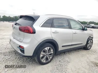 2020 Kia Niro EX Premium with VIN KNDCE3LG0L5032723, listed as a Copart auction lot 54766175 with 30,420 mi miles and Salvage Title. Bid and sale history available at DreamBid. Image 3.