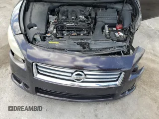 2014 Nissan Maxima SV z VIN 1N4AA5AP1EC439990, wystawiony jako Copart lot #53460495 z przebiegiem 145 277 mil mil oraz Szkoda całkowita • Salvage title. Historia ofert i sprzedaży dostępna na DreamBid. Obrazek 11.