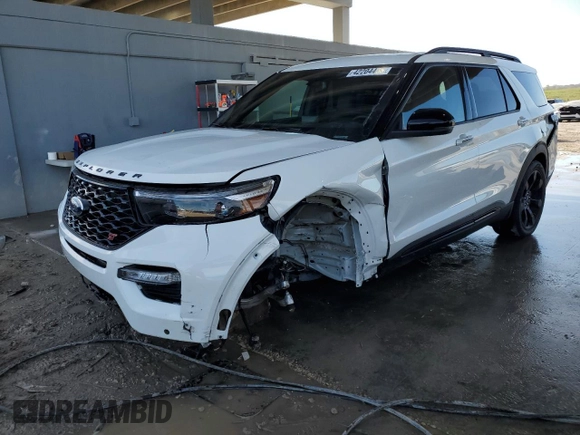 2023 Ford Explorer ST with VIN 1FM5K8GC9PGB78100, listed as a Copart auction lot 42204435 with 14,517 mi miles and Salvage Title. Bid and sale history available at carsss.com. Image 1.