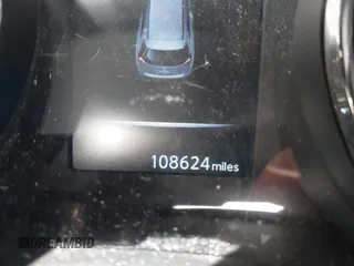 2017 Nissan Rogue S with VIN KNMAT2MT3HP560173, listed as a IAAI auction lot 41661855 with 108,624 mi miles. Bid and sale history available at carsss.com. Image 7.