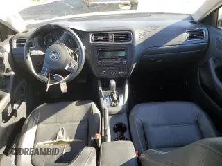 2012 Volkswagen Jetta Sedan SE w/Convenience PZEV with VIN 3VWDP7AJ8CM117174, listed as a Copart auction lot 81629834 with 153,109 mi miles and Salvage Title. Bid and sale history available at carsss.com. Image 8.