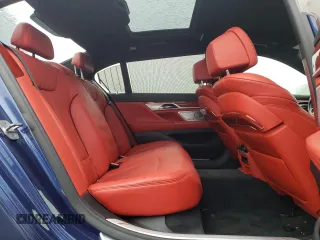 2018 BMW 7 Series ALPINA B7 xDrive with VIN WBA7F2C52JG856406, listed as a Copart auction lot 77086103 with 48,332 mi miles. Bid and sale history available at carsss.com. Image 10.