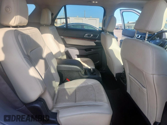 2018 Ford Explorer Platinum with VIN 1FM5K8HT2JGB88893, listed as a Copart auction lot 61164705 with 133,843 mi miles and Salvage title. Bid and sale history available at DreamBid. Image 11.