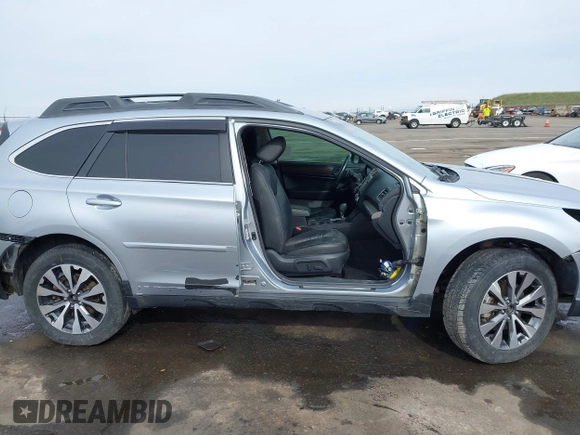 2015 Subaru Outback Limited z VIN 4S4BSAJC1F3353268, wystawiony jako IAAI lot #41555264 z przebiegiem 94 963 mil mil oraz . Historia ofert i sprzedaży dostępna na DreamBid. Obrazek 14.