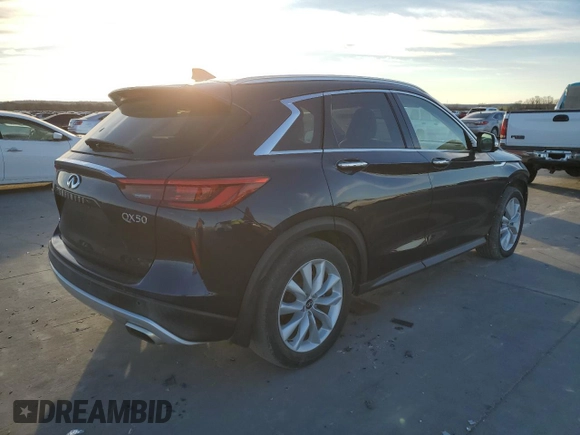 2019 Infiniti QX50 Pure with VIN 3PCAJ5M30KF111736, listed as a Copart auction lot 42020125 with 34,320 mi miles and Clean title. Bid and sale history available at DreamBid. Image 3.