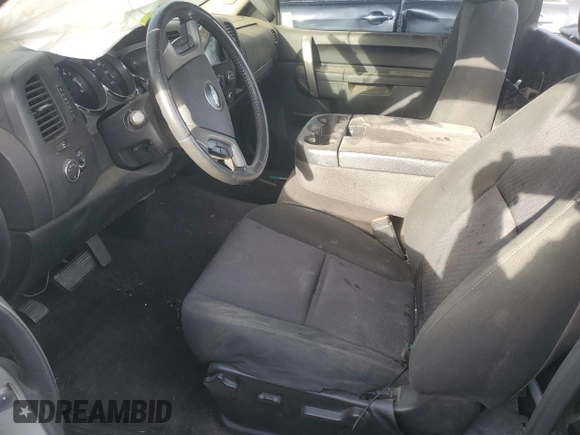 2011 Chevrolet Silverado 1500 LT with VIN 1GCNKSE0XBZ335401, listed as a Copart auction lot 83712434 with 263,091 mi miles and Salvage Title. Bid and sale history available at DreamBid. Image 7.
