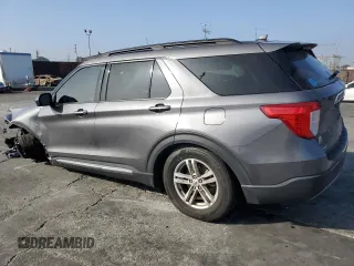 2022 Ford Explorer XLT z VIN 1FMSK7DH0NGA19122, wystawiony jako Copart lot #46834415 z przebiegiem 43 487 mil mil oraz Szkoda całkowita • Salvage title. Historia ofert i sprzedaży dostępna na DreamBid. Obrazek 2.