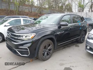 2021 Volkswagen Atlas SE with VIN 1V2RR2CA5MC526642, listed as a IAAI auction lot 42180217 with 40,031 mi miles and . Bid and sale history available at DreamBid. Image 2.