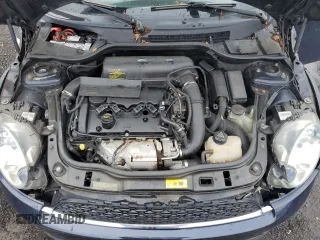 2012 MINI Convertible S z VIN WMWZP3C53CT550188, wystawiony jako Copart lot #88769895 z przebiegiem 130 696 mil mil oraz Nie do naprawy • Non repairable. Historia ofert i sprzedaży dostępna na DreamBid. Obrazek 11.