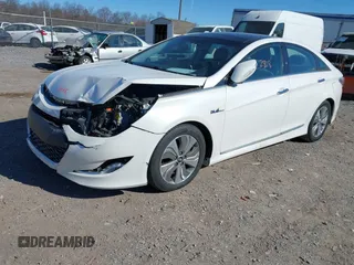 2013 Hyundai Sonata with VIN KMHEC4A45DA066755, listed as a IAAI auction lot 41892818 with 100,633 mi miles and . Bid and sale history available at carsss.com. Image 2.
