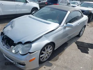 2007 Mercedes-Benz CLK 350 z VIN WDBTK56F57T080161, wystawiony jako IAAI lot #42291070 z przebiegiem 64 689 mil mil oraz . Historia ofert i sprzedaży dostępna na DreamBid. Obrazek 18.