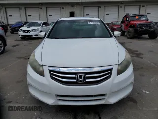 2012 Honda Accord EX with VIN 1HGCP2F77CA026068, listed as a Copart auction lot 63636275 with 264,749 mi miles and Clean title. Bid and sale history available at DreamBid. Image 5.