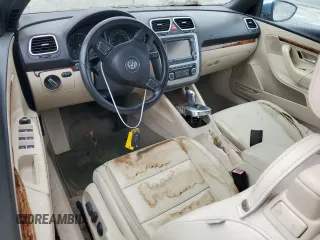 2012 Volkswagen Eos Lux with VIN WVWFW7AH2CV003933, listed as a Copart auction lot 83030474 with Not Provided miles and Salvage Title. Bid and sale history available at DreamBid. Image 8.