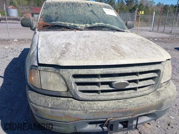 2001 Ford F-150 XL with VIN 1FTPX18L91NB97690, listed as a IAAI auction lot 41886760 with 1 mi miles. Bid and sale history available at carsss.com. Image 6.