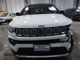 2025 Jeep Compass Limited with VIN 3C4NJDCN0ST517886, listed as a IAAI auction lot 41443488 with 3,467 mi miles and . Bid and sale history available at DreamBid. Image 12.