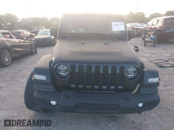 2021 Jeep Wrangler Unlimited Willys with VIN 1C4HJXDN0MW636466, listed as a IAAI auction lot 42005308 with 25,245 mi miles and . Bid and sale history available at DreamBid. Image 13.