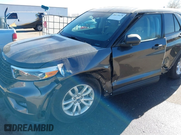 2020 Ford Explorer with VIN 1FMSK8BB3LGC64398, listed as a IAAI auction lot 38070178 with 23,260 mi miles. Bid and sale history available at carsss.com. Image 6.