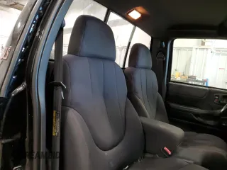 2003 GMC Sonoma SLS with VIN 1GTCS14X938267079, listed as a Copart auction lot 89083215 with 146,335 mi miles and Clean Title. Bid and sale history available at carsss.com. Image 10.
