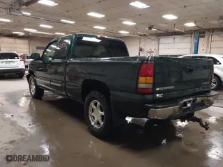2004 Chevrolet Silverado 1500 LS with VIN 2GCEK19T441294838, listed as a IAAI auction lot 41208716 with 221,431 mi miles. Bid and sale history available at carsss.com. Image 3.