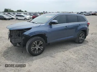 2019 Toyota Highlander LE with VIN 5TDZARFH5KS045554, listed as a Copart auction lot 60699435 with 139,041 mi miles and Salvage title. Bid and sale history available at DreamBid. Image 1.