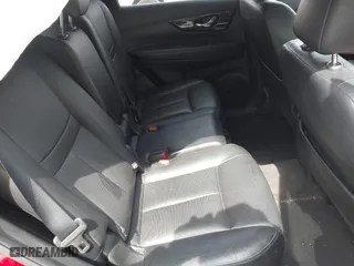2017 Nissan Rogue SL with VIN JN8AT2MV5HW263238, listed as a IAAI auction lot 41931806 with 46,008 mi miles. Bid and sale history available at carsss.com. Image 8.