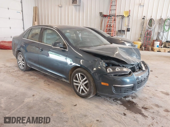 2006 Volkswagen Jetta 1.9L TDI z VIN 3VWDT71K26M624953, wystawiony jako IAAI lot #42420386 z przebiegiem 161 686 mil mil oraz . Historia ofert i sprzedaży dostępna na DreamBid. Obrazek 1.
