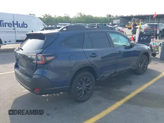 2025 Subaru Outback Onyx z VIN 4S4BTALC0S3195820, wystawiony jako IAAI lot #42088122 z przebiegiem 2153 mil mil oraz . Historia ofert i sprzedaży dostępna na DreamBid. Obrazek 4.
