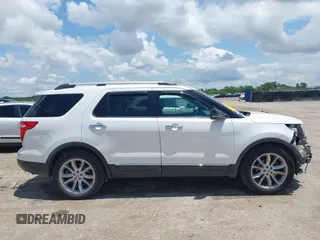 2012 Ford Explorer XLT with VIN 1FMHK7D86CGA31685, listed as a IAAI auction lot 42357168 with 216,659 mi miles and . Bid and sale history available at DreamBid. Image 13.