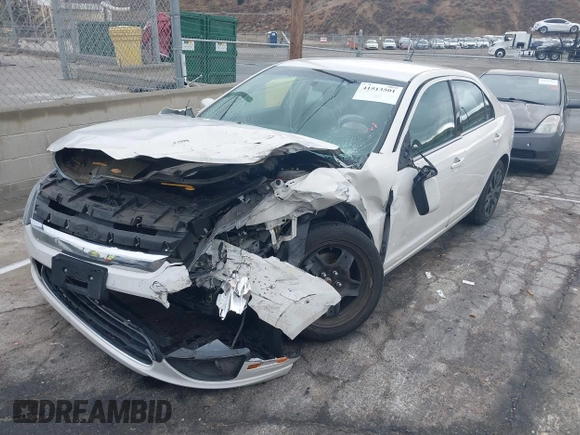 2011 Ford Fusion SE with VIN 3FAHP0HA1BR343100, listed as a IAAI auction lot 41513501 with 92,531 mi miles and . Bid and sale history available at carsss.com. Image 2.