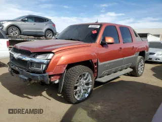 2002 Chevrolet Avalanche with VIN 3GNEK13TX2G303997, listed as a Copart auction lot 76538884 with 0 mi miles and Salvage Title. Bid and sale history available at carsss.com. Image 1.