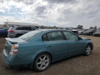 2002 Nissan Altima SE with VIN 1N4BL11D32C115027, listed as a Copart auction lot 77227734 with 140,798 mi miles and Salvage Title. Bid and sale history available at carsss.com. Image 3.