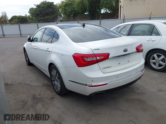 2016 Kia Cadenza Premium with VIN KNALN4D77G5218198, listed as a IAAI auction lot 40381356 with 77,116 mi miles. Bid and sale history available at carsss.com. Image 3.