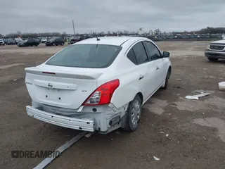 2019 Nissan Versa SV z VIN 3N1CN7AP3KL845999, wystawiony jako IAAI lot #41488079 z przebiegiem 120 491 mil mil oraz . Historia ofert i sprzedaży dostępna na DreamBid. Obrazek 4.