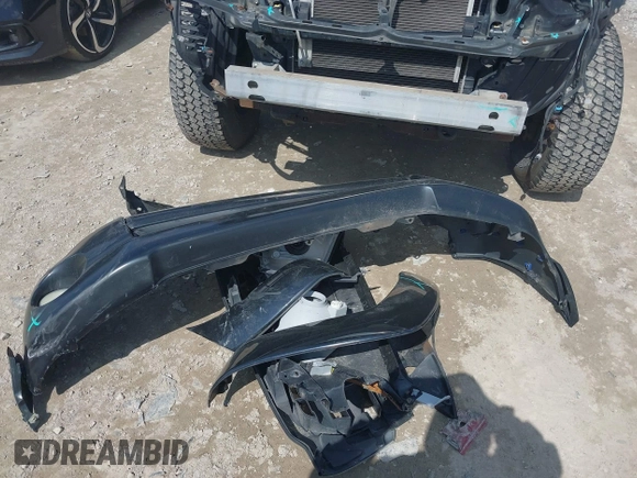2010 Toyota Tacoma PreRunner with VIN 3TMJU4GN5AM100756, listed as a IAAI auction lot 41920188 with 90,776 mi miles and . Bid and sale history available at DreamBid. Image 12.
