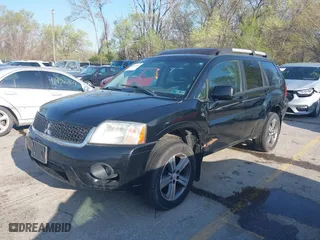 2011 Mitsubishi Endeavor SE with VIN 4A4JN3AS0BE017337, listed as a IAAI auction lot 41973642 with 182,584 mi miles. Bid and sale history available at carsss.com. Image 2.