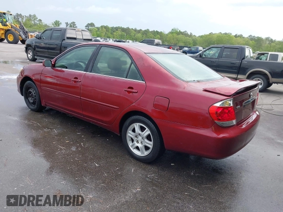 2006 Toyota Camry STD with VIN 4T1BE32K66U142716, listed as a IAAI auction lot 41972164 with 221,429 mi miles. Bid and sale history available at carsss.com. Image 3.