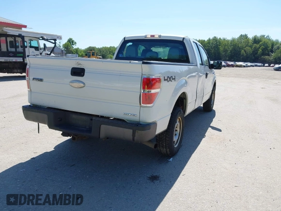 2012 Ford F-150 XL with VIN 1FTFX1EF5CFA36647, listed as a IAAI auction lot 42795921 with 272,570 mi miles and . Bid and sale history available at DreamBid. Image 4.