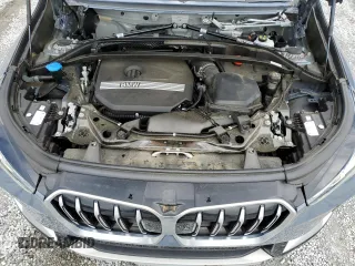 2023 BMW X1 xDrive28i with VIN WBX73EF08P5W51452, listed as a Copart auction lot 58420175 with 30,404 mi miles and Salvage title. Bid and sale history available at DreamBid. Image 12.