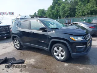 2018 Jeep Compass Latitude with VIN 3C4NJDBB2JT114644, listed as a IAAI auction lot 42499210 with 82,988 mi miles and . Bid and sale history available at DreamBid. Image 14.